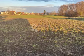 ZEMLJIŠTE - PRILIKA KOJA SE NE PROPUŠTA, Varaždin - Okolica, Terra