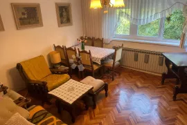 Stan na Trešnjevci s potencijalom!, Zagreb, Apartamento