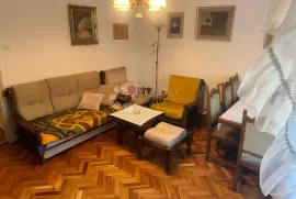 Stan na Trešnjevci s potencijalom!, Zagreb, Apartamento