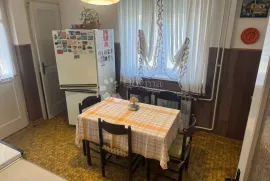 Stan na Trešnjevci s potencijalom!, Zagreb, Apartamento