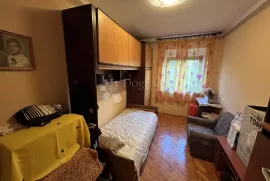 Rustikalni obiteljski stan s toplim šarmom interijera, Kastav, Appartement