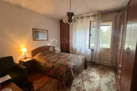 Prodaja stana Maksimir,  53,43m2, 1.kat, garaža, Zagreb, Appartment