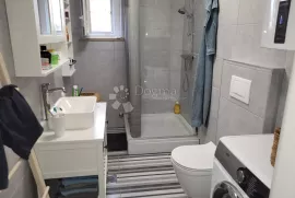 Prekrasan apartman blizu mors, Novi Vinodolski, Flat