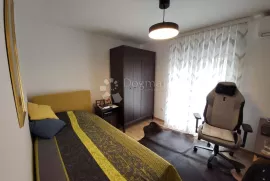 Prekrasan apartman blizu mors, Novi Vinodolski, Flat