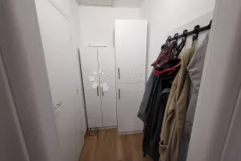 Prekrasan apartman blizu mors, Novi Vinodolski, Flat