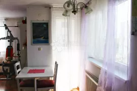 SESVETE, SLATKI MALI STAN S PARKIRNIM MJESTOM, Zagreb, Flat