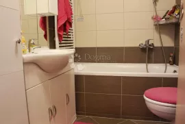 SESVETE, SLATKI MALI STAN S PARKIRNIM MJESTOM, Zagreb, Flat