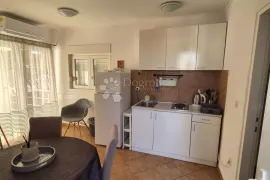 Šibenik/Zablaće- Jedinstveni kompleks uz more: Apartmanske kuće s teniskim terenom i bazenima, Šibenik - Okolica, Casa