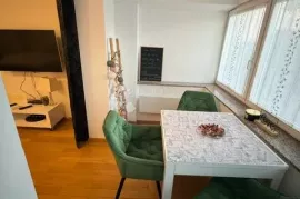 Iznajmljuje se ljupki stan sa pogledom na more, Kostrena, Appartment