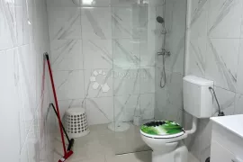 Odličan stan za najam radnicima, Kostrena, Appartment