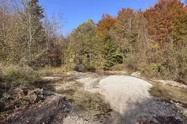 PRODAJE SE POLJOPRIVREDNO ZEMLJIŠTE 3000 m2 PODNO VELEBITA, Gospić - Okolica, Land