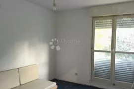 Trstenik stan, vrt i terasa, Split, Appartement