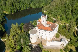 TRAKOŠĆAN PREKRASNA KUĆA ZA ODMOR UZ JEZERO A1, Bednja, Maison