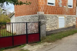 Samostojeća kuća u izgradnji okolica Svetvinčenta, Svetvinčenat, Casa