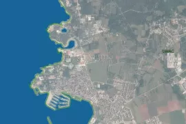 Umag, poljoprivredna parcela 1km od mora, Umag, Terreno