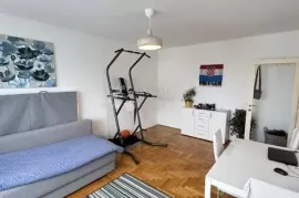 MALI STAN TKO PRVI NJEGOV-TOP LOKACIJA KLAKA, Zagreb, Appartement