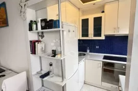 MALI STAN TKO PRVI NJEGOV-TOP LOKACIJA KLAKA, Zagreb, Appartement