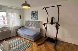 MALI STAN TKO PRVI NJEGOV-TOP LOKACIJA KLAKA, Zagreb, Appartement