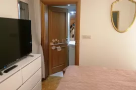 EKSKLUZIVNA NEKRETNINA, Mošćenička Draga, Apartamento