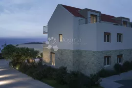 STIVAŠNICA - STAN E 1. KAT S TERASOM I POGLEDOM NA MORE, Rogoznica, Appartement