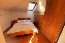 Stan u neposrednoj blizini novog hotela s garažom, Opatija - Okolica, Appartment