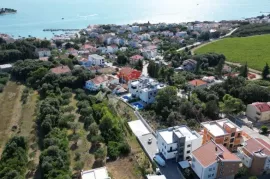 PRILIKA!! - PETRČANE - S1 JEDNOSOBAN STAN U PRIZEMLJU S VRTOM, Zadar - Okolica, Apartamento