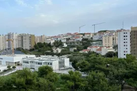 Stan na Pujankama s prekrasnim pogledom, Split, Appartement