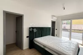 PRILIKA! SPUŠTENA CIJENA! DIVNA VILLA SA BAZENOM, NOVOGRADNJA, Labin, Casa