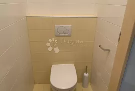 Prodaja  stana, Maksimir-Gornji Bukovac, 3S, Penthouse 2. kat, Zagreb, Διαμέρισμα