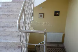 Prodaja  stana, Maksimir-Gornji Bukovac, 3S, Penthouse 2. kat, Zagreb, Διαμέρισμα