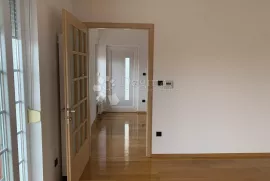 Prodaja  stana, Maksimir-Gornji Bukovac, 3S, Penthouse 2. kat, Zagreb, Διαμέρισμα