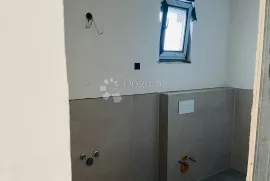 ČETVEROSOBAN PENTHOUSE SA TERASOM,DUBRAVA PRODAJA!, Zagreb, Appartement