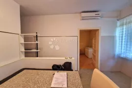 Prizemnica s potencijalom na Belvederu, Rijeka, House