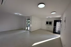 VIR MODERAN APARTMAN CENTAR VIRA, Vir, Διαμέρισμα