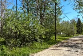 LIKA - RIBNIK PRODAJE SE GRAĐEVINSKO ZEMLJIŠTE, Gospić - Okolica, Tierra