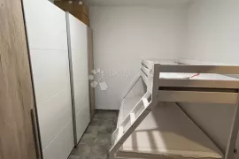 Šarmantan apartman 200 metara do mora, Okrug, Appartamento