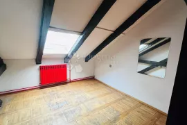 IMPOZANTNIH 230 m2 KOD TOMISLAVCA!, Zagreb, Kвартира