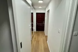 Atraktivni stan sa pogledom na more na prestižnoj lokaciji, Kostrena, Appartment