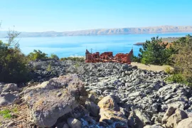 CESARICA, GRAĐEVINSKO ZEMLJIŠTE S PANORAMSKIM POGLEDOM NA MORE, Karlobag, Tierra