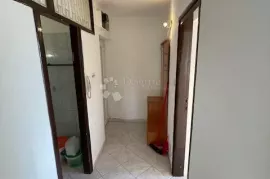 Mali stan na super lokaciji u odličnoj zgradi, Rijeka, Appartement