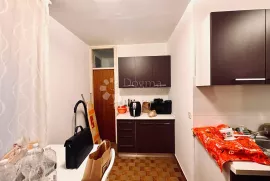 Stan s potencijalom u Šijani: 47 m² s terasom!, Pula, Wohnung