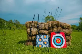 KOMPLEKS-RESORT LUKSUZNIH DRVENIH KUĆA ZA ODMOR PODNO VELEBITA, Gospić - Okolica, بيت