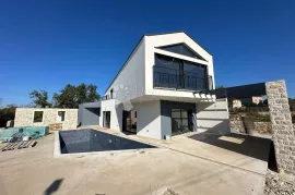 DIZAJNERSKA VILLA S BAZENOM, OPREMLJENA -okolica POREČA, Poreč, Ev