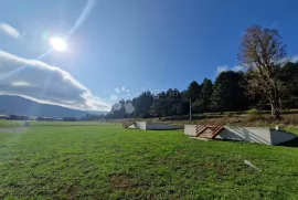 PLITVIČKA JEZERA GOSPODARSKO IMANJE SA VIŠE OBJEKATA, Plitvička Jezera, Haus