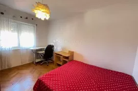 Krimeja, stan s predivnim pogledom 2S+DB, Rijeka, Appartment