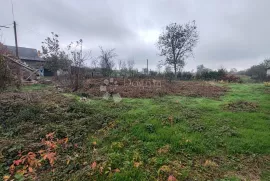 Kuća za rušenje, Trnovec Bartolovečki, Дом