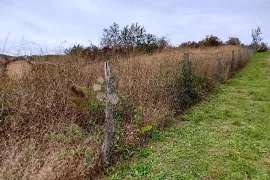 Dva zemljišta u građevnoj zoni Markuševec, Zagreb, أرض