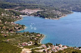 Atraktivno građevinsko zemljište - Nečujam,Šolta, Šolta, Land