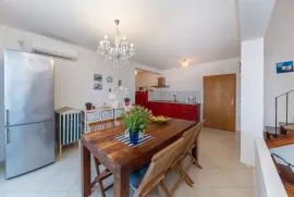 Otok Ugljan Penthouse 1.red do mora, Preko, Appartement