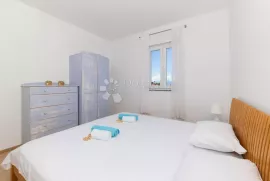 Otok Ugljan Penthouse 1.red do mora, Preko, Flat